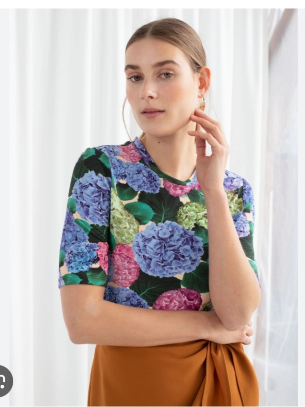& OTHER STORIES T-Shirt Floral Hydrangea Crewneck Tee - Green Multi size S